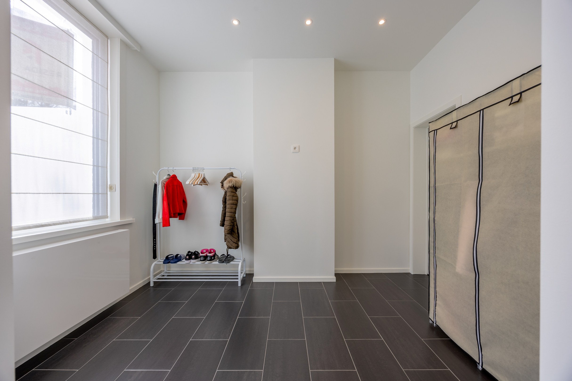 Verzorgde woning met tuin en garage - foto 5