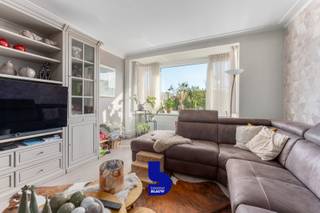 Het professor Mac Leodplein in Oostende, vlakbij eetgelegenheden, winkels, scholen en zelfs een prachtige kerk.Hier bieden wij een aanzienlijk...