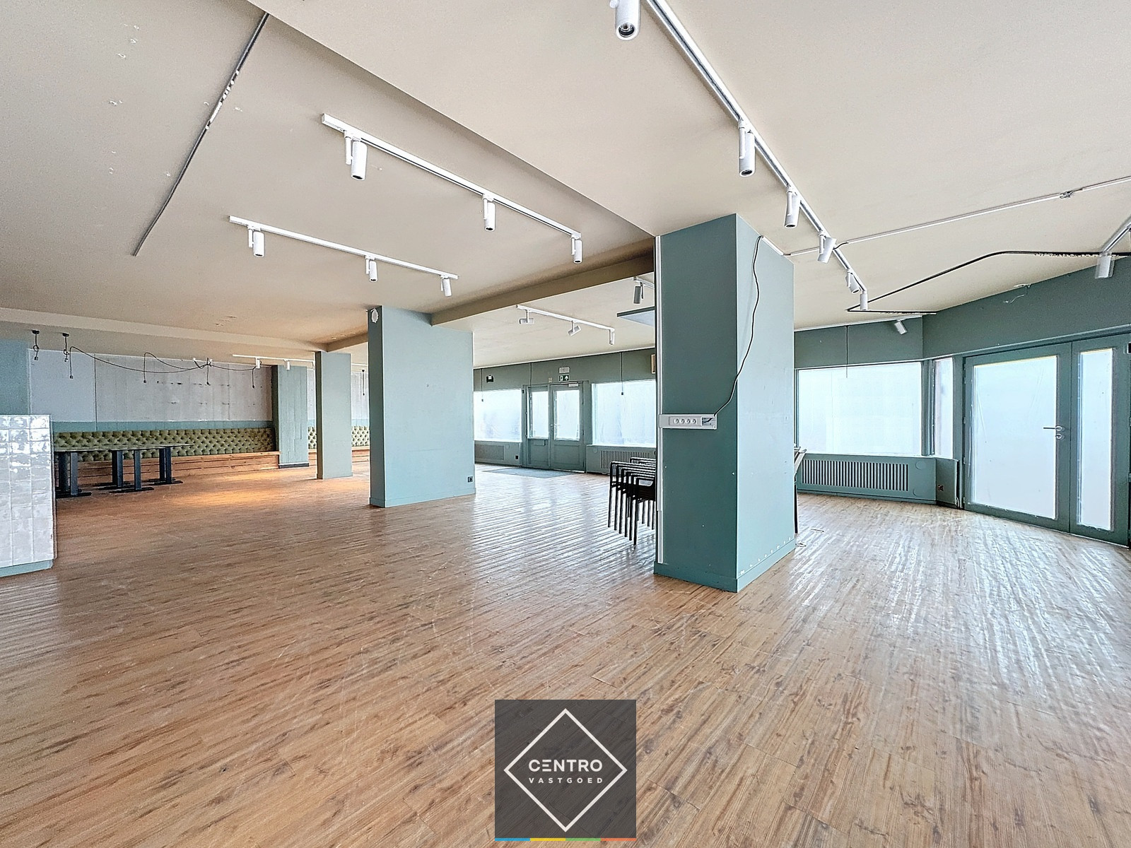 Handelspand op TOPligging langs de Zeedijk te Knokke! - photo 4