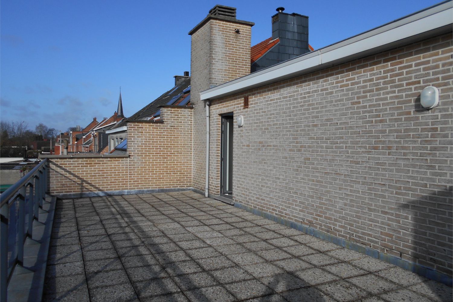 Appartement, 2 slaapkamers, terras. - foto 4