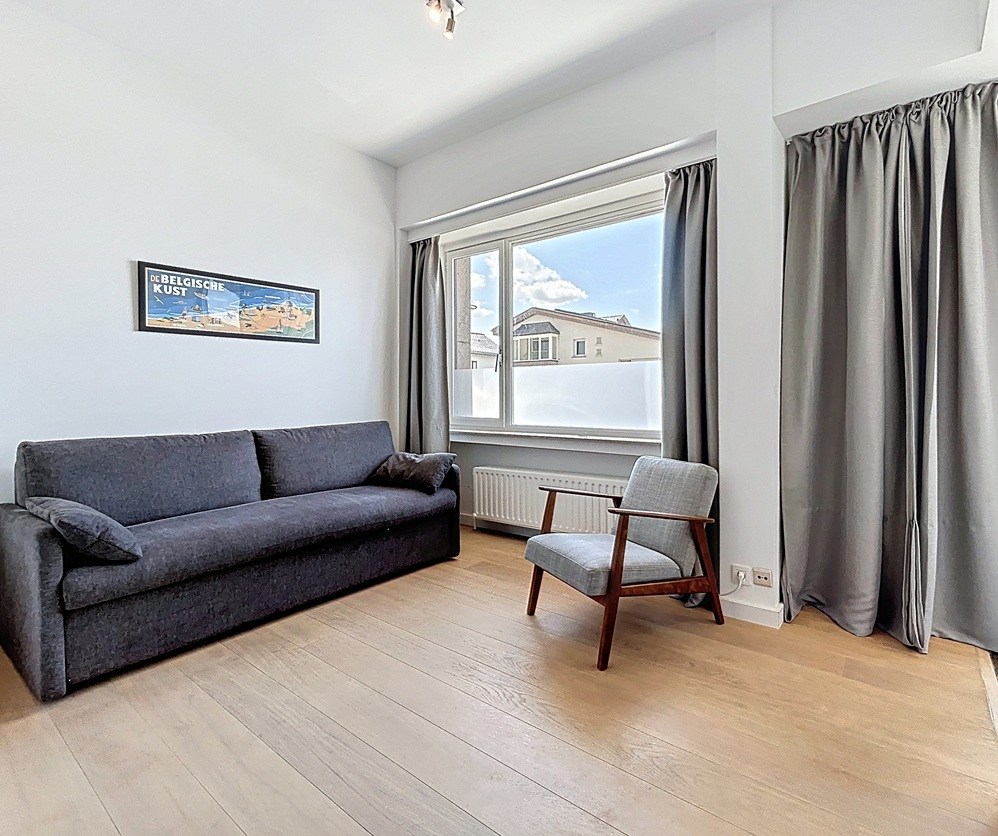 Studio entièrement rénové - photo 1