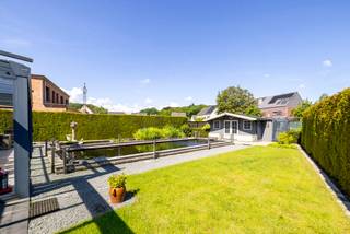 Instapklare, rustig gelegen woning op mooi perceel van 862 m²! Deze zeer goed onderhouden woning is degelijk gebouwd in 2009 en steeds...