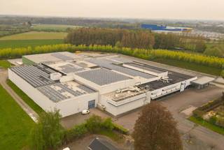 Vlak bij Afrit 28 Hasselt bevindt zich dit complex van meer dan 10.000m², met kmo-units van verschillende groottes. Elke unit is uitgerust met...