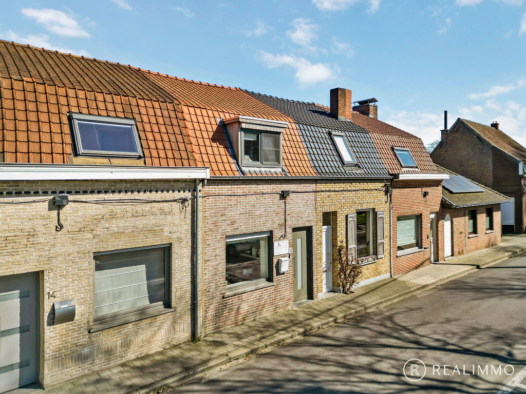 House for sale in Zwevegem with 4 bedrooms - photo 1