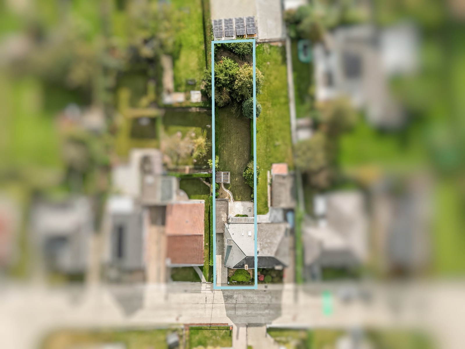 Uitstekend gelegen, te renoveren halfopen bebouwing met prachtige tuin te Londerzeel - foto 2