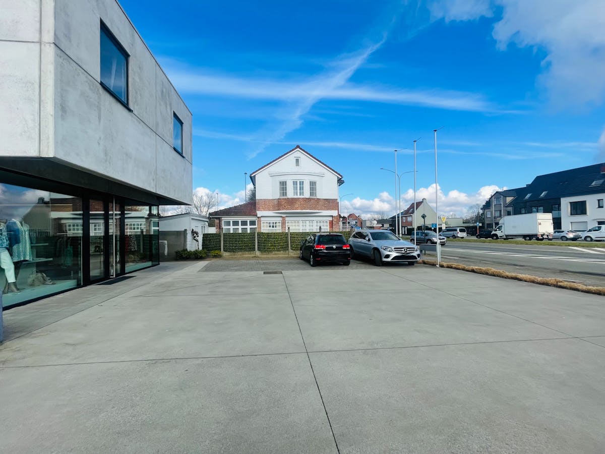Handelspand (200 m²) te huur in Lokeren - foto 3