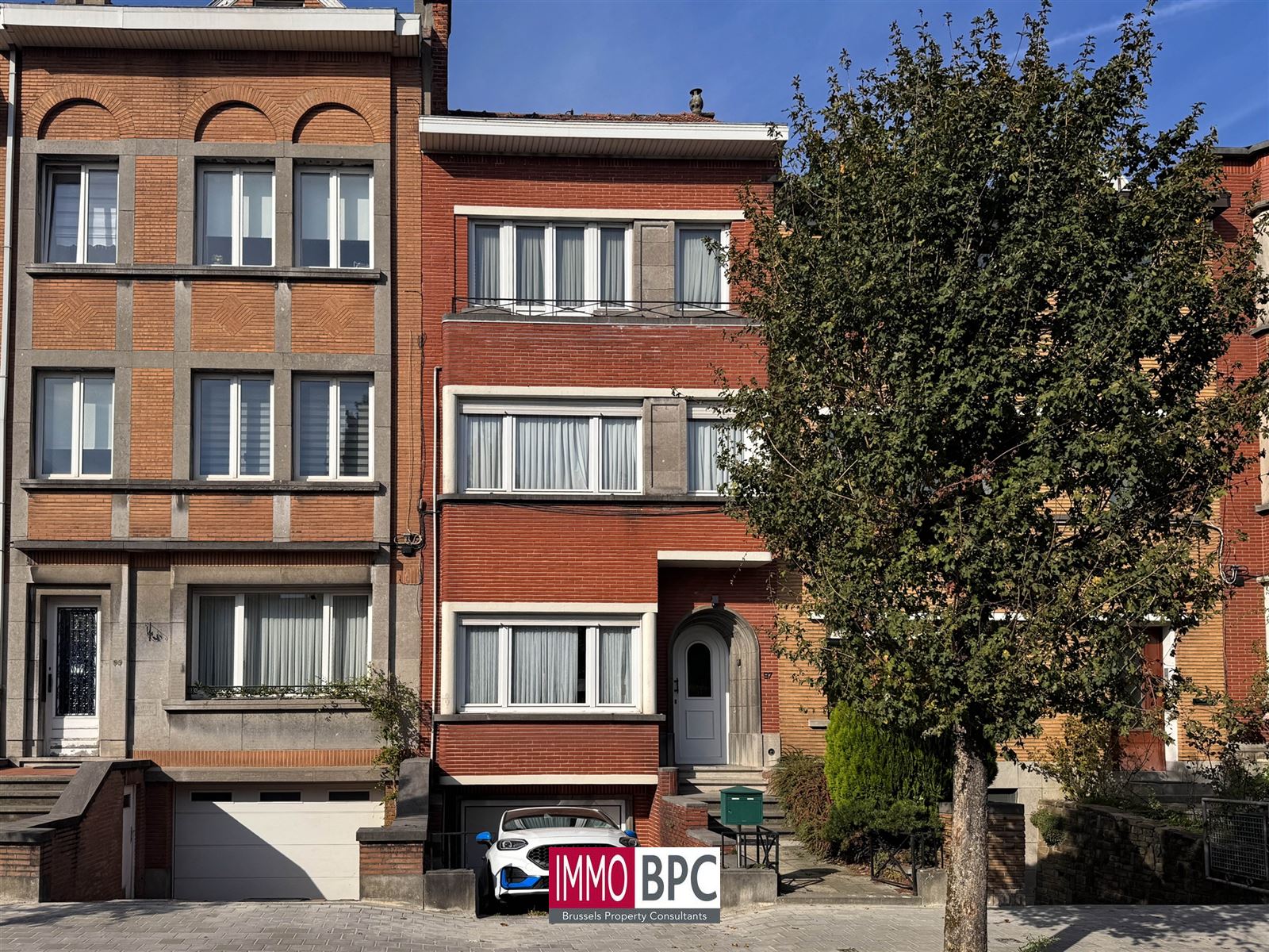 Charmant immeuble de rapport avec jardin, terrasses et garage – situé dans une rue calme à Anderlecht - photo 1