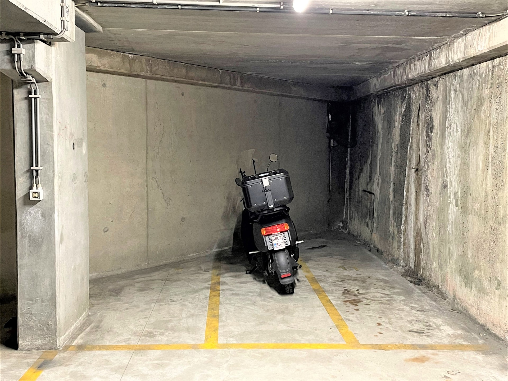 Garage à vendre à Anvers - photo 1