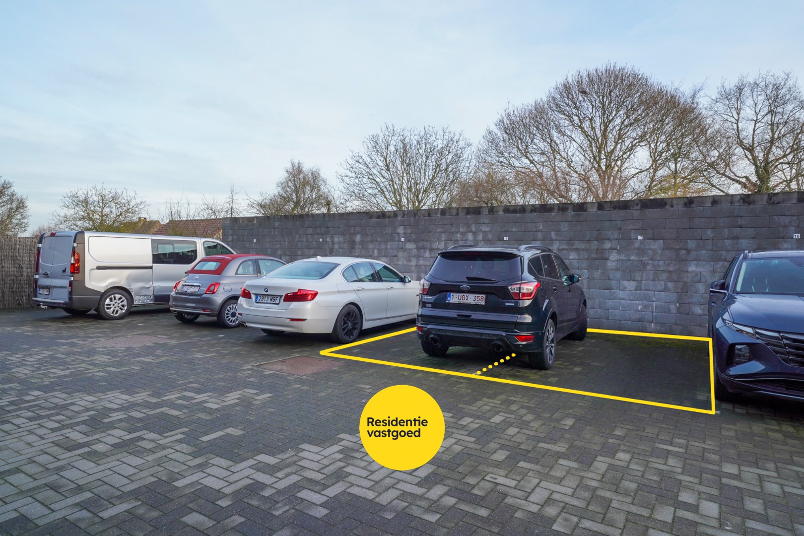 2 ruime parkeerplaatsen langs de vaart in Oudenburg - foto 2
