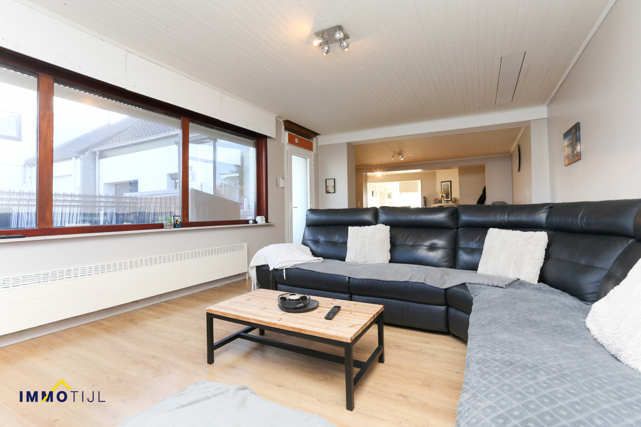 Ruime woning, 4 kamers, met tuin en garage op 7 are! - foto 4