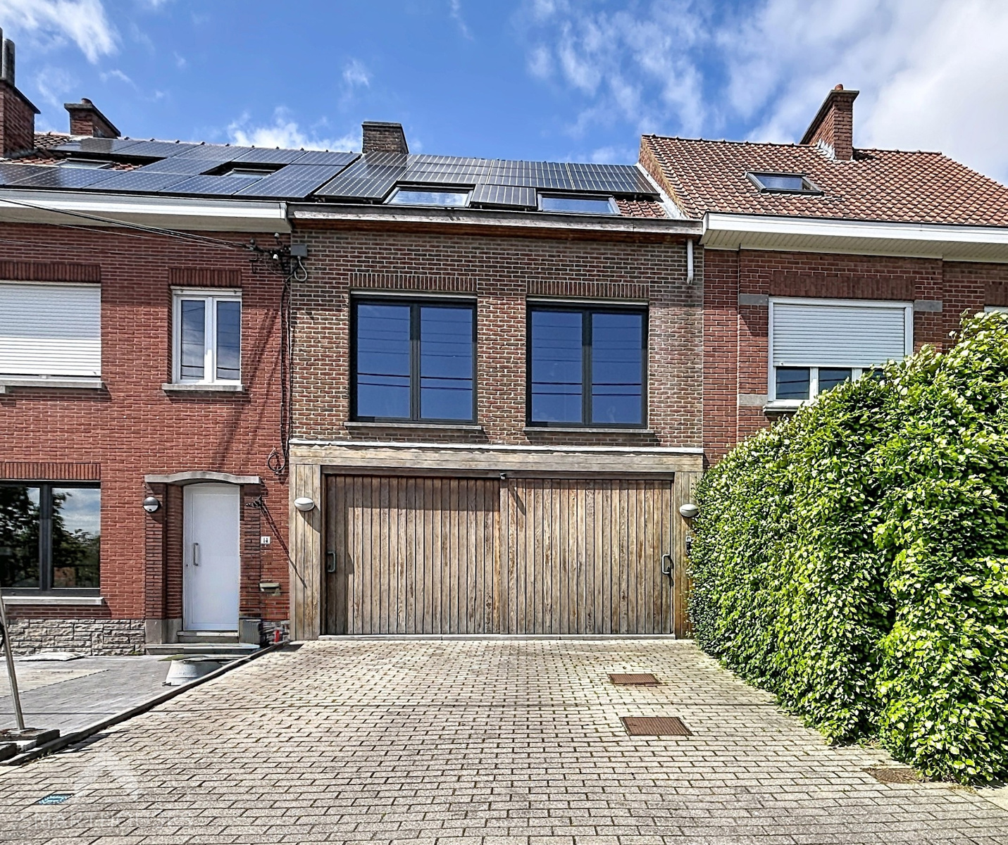 Bel-étage op toplocatie met 3 slpks en zonnepanelen - foto 1