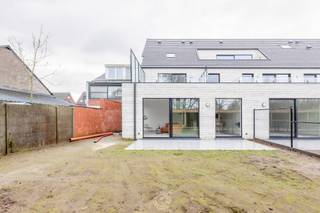 Residentie Arbor is een stijlvol nieuwbouwproject met 11 appartementen, gelegen in het pittoreske Sint-Pauwels. In de Zandstraat biedt deze...