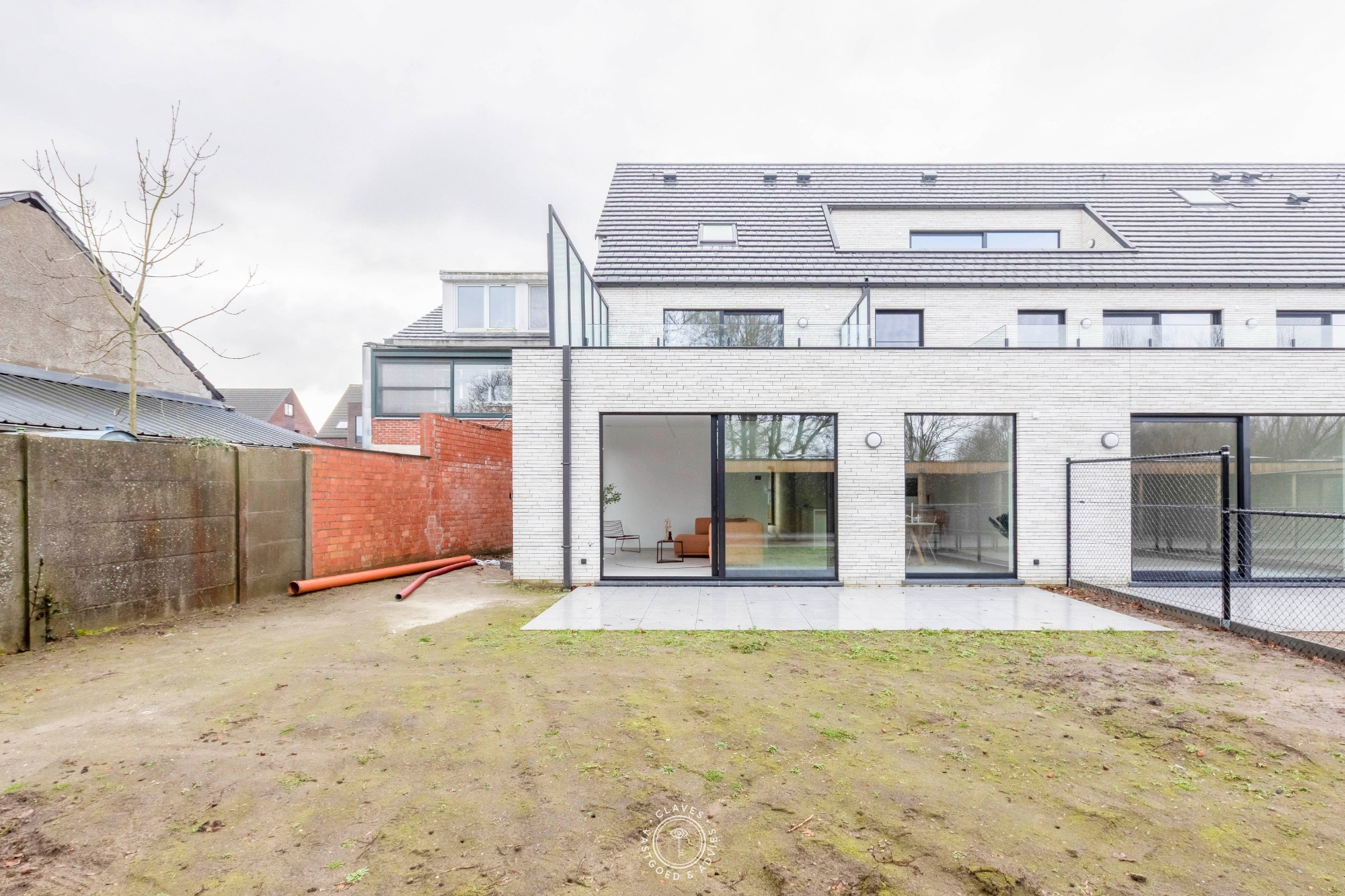 Grandioos gelijkvloers appartement met privatieve tuin - foto 2