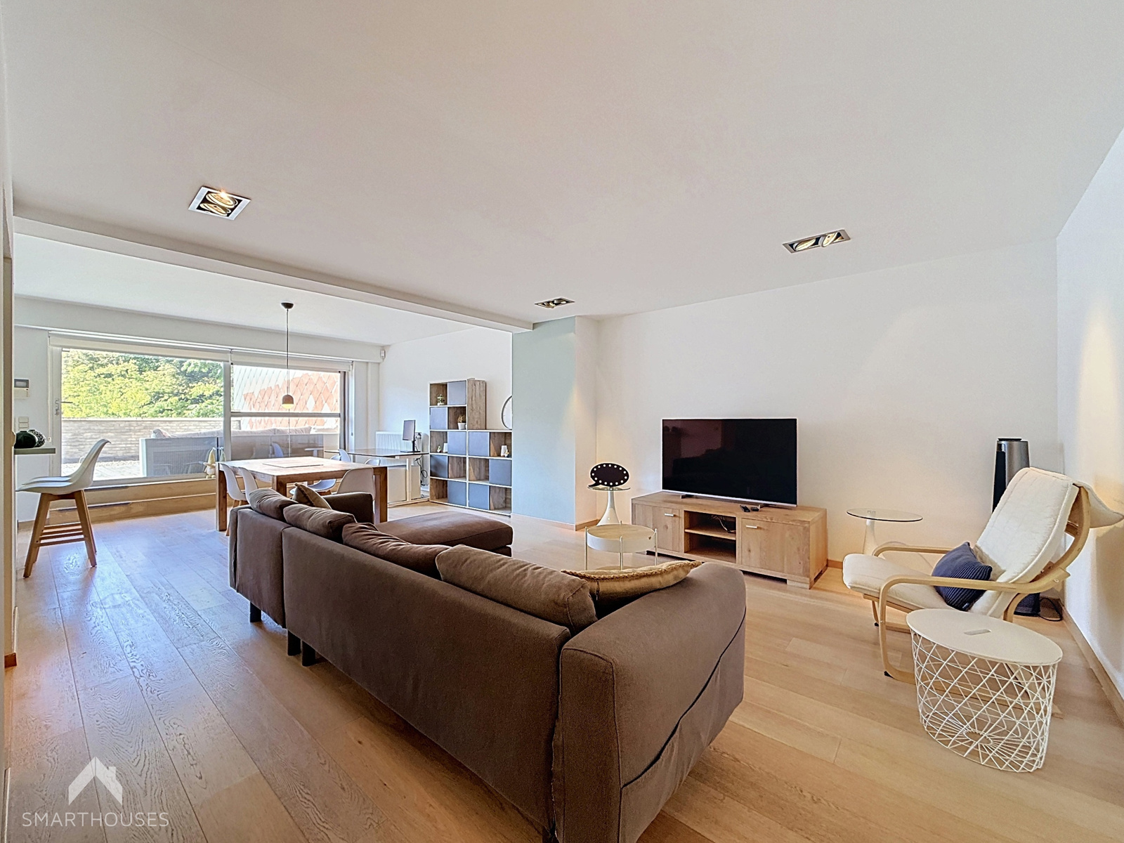 Lichtrijk appartement met ruim terras en staanplaats - foto 4