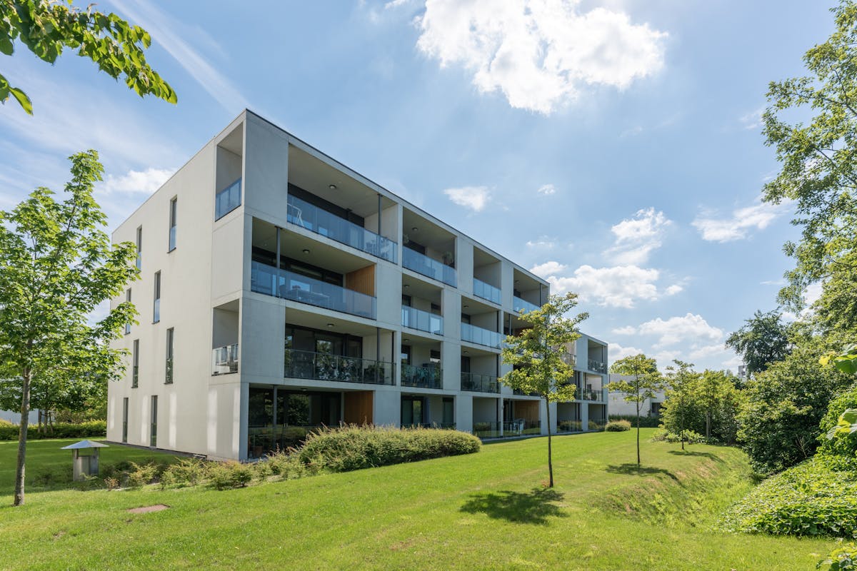 Spacious and energy-efficient apartment with large terraces for sale - photo 1