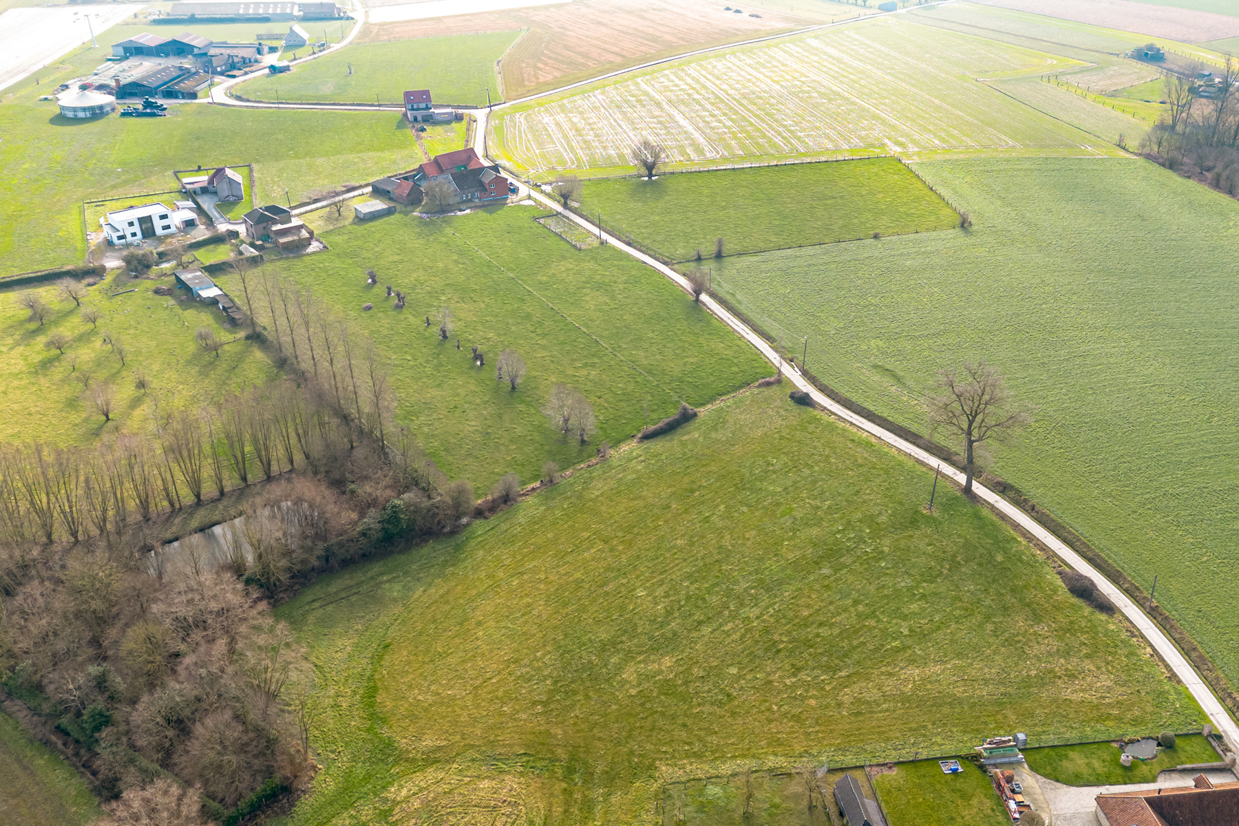 Hoeve + boomgaarden voor Para-agrarisch gebruik! - foto 2