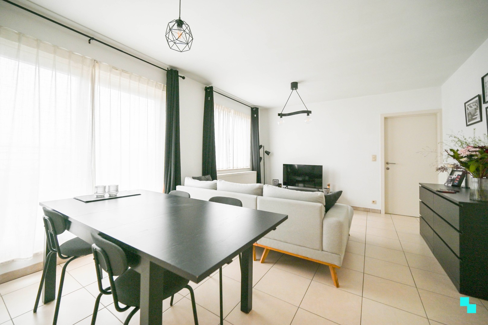 Appartement met ruim terras nabij centrum Oostrozebeke - foto 5