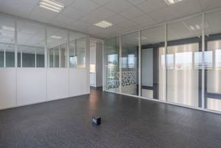 Commercial à louer à Ravels