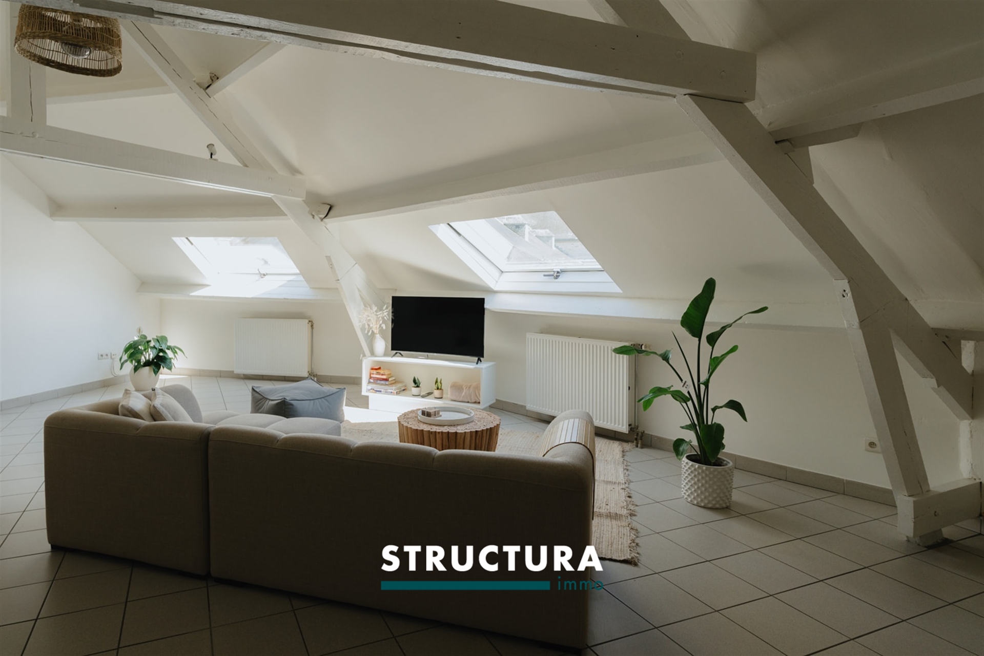 Bemeubelde loft op centrale ligging - foto 5