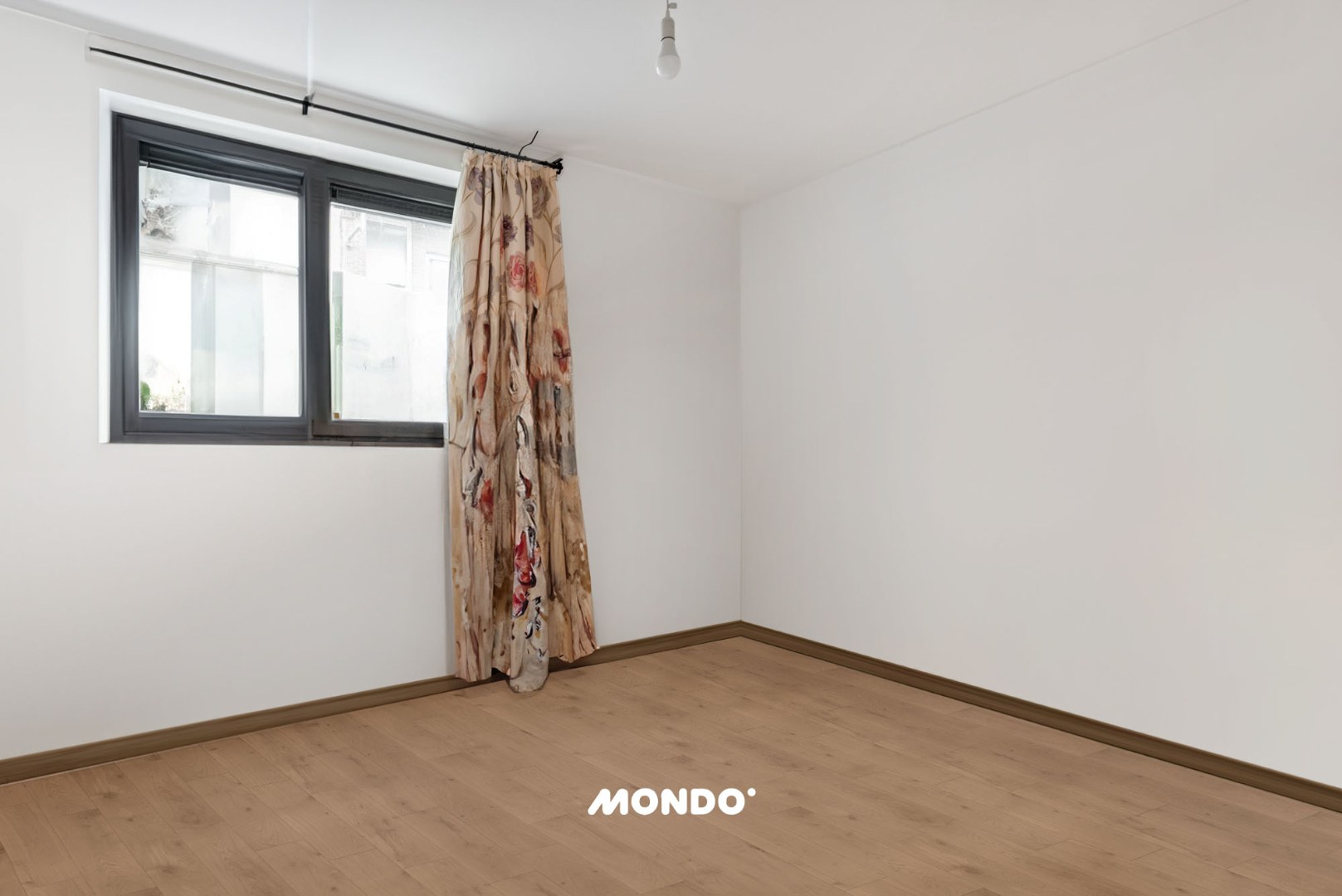Ruim gelijkvloers appartement met 2 slaapkamers en ruim terras! - foto 5
