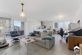 Te koop: ruim en lichtrijk nieuwbouwappartement in het centrum van Staden, op een rustige locatie met privé staanplaats. Dit appartement (bouwjaar...