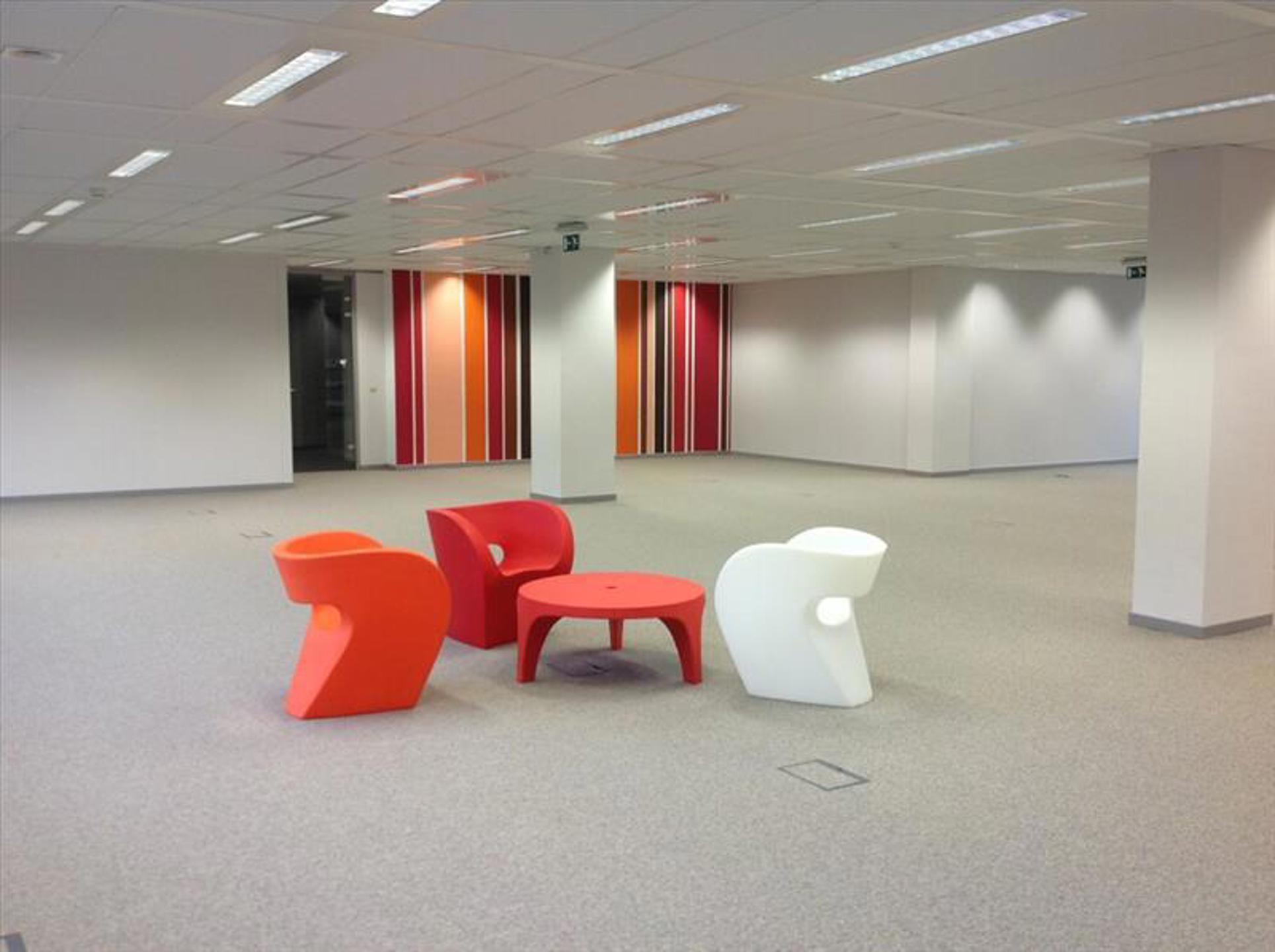 Commercial for rent in Auderghem - photo 4