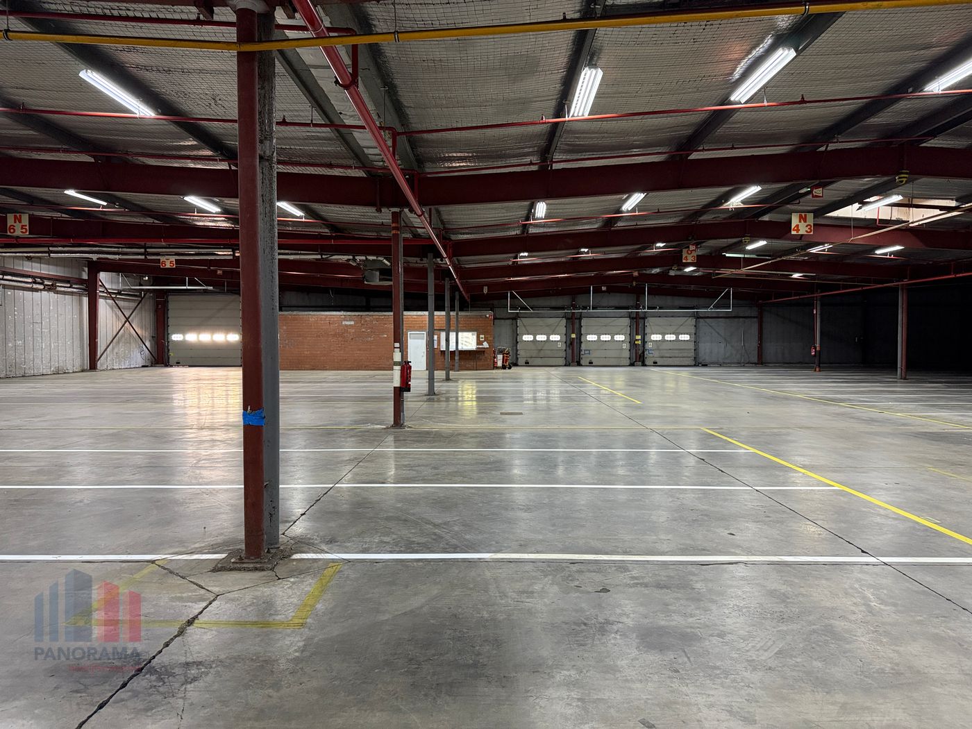 Bedrijfsgebouw op topligging met visibiliteit van de E17 te Sint-Niklaas - photo 3