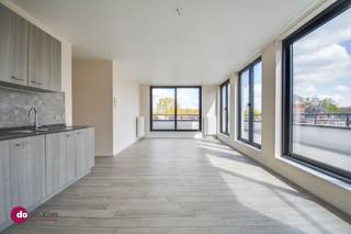 Appartement lumineux avec 2 chambres et une grande terrasse au cœur de Boortmeerbeek A la recherche d'un appartement prêt à l'emploi et facile...