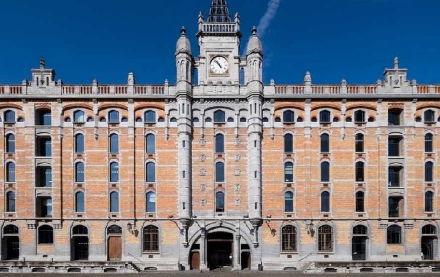 Bureaux authentiques de 174 - 2.026 m² au centre de Bruxelles - photo 1