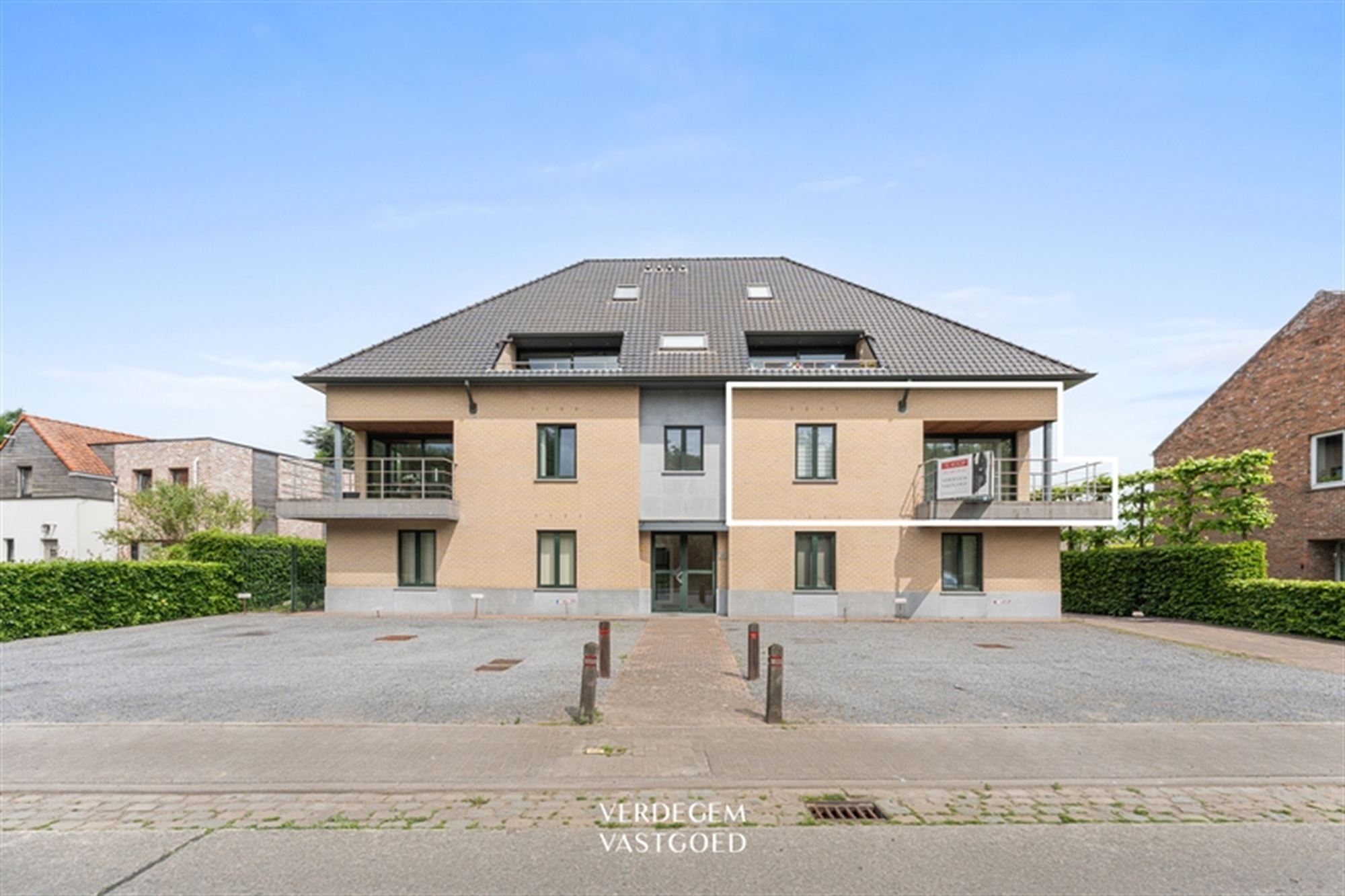 Prachtig ruim appartement met 2 slaapkamers, 2 terrassen en garage - foto 1