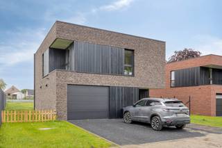 House for sale in Zwalm