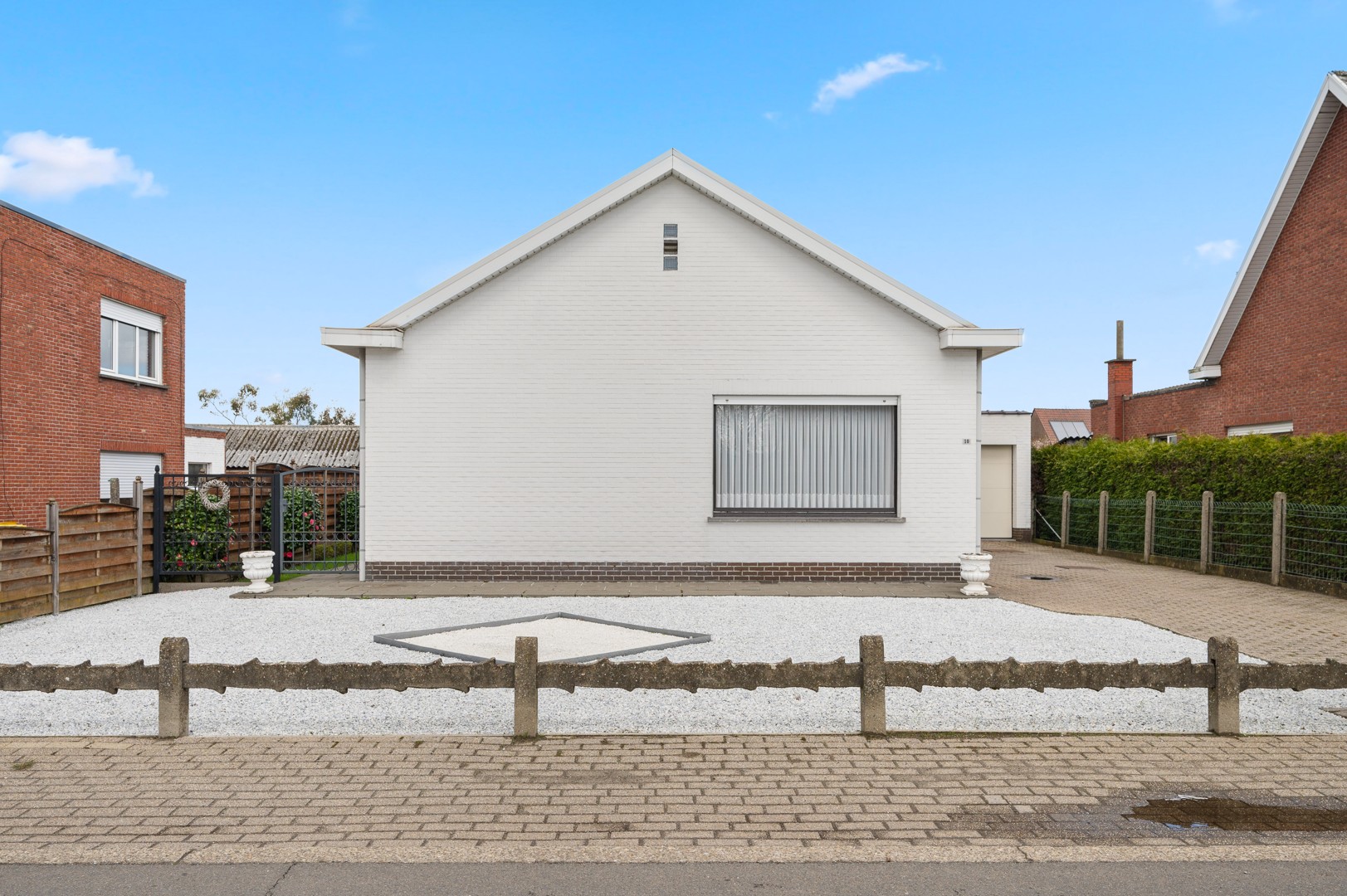 Charmante gelijkvloerse woning met 2 tot 3 slpkm - foto 2