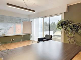 Als freelancer of start-up op zoek naar een bureel of praktijkruimte? Of op zoek naar een ruimte voor een lezing, workshop of vergadering? Of...