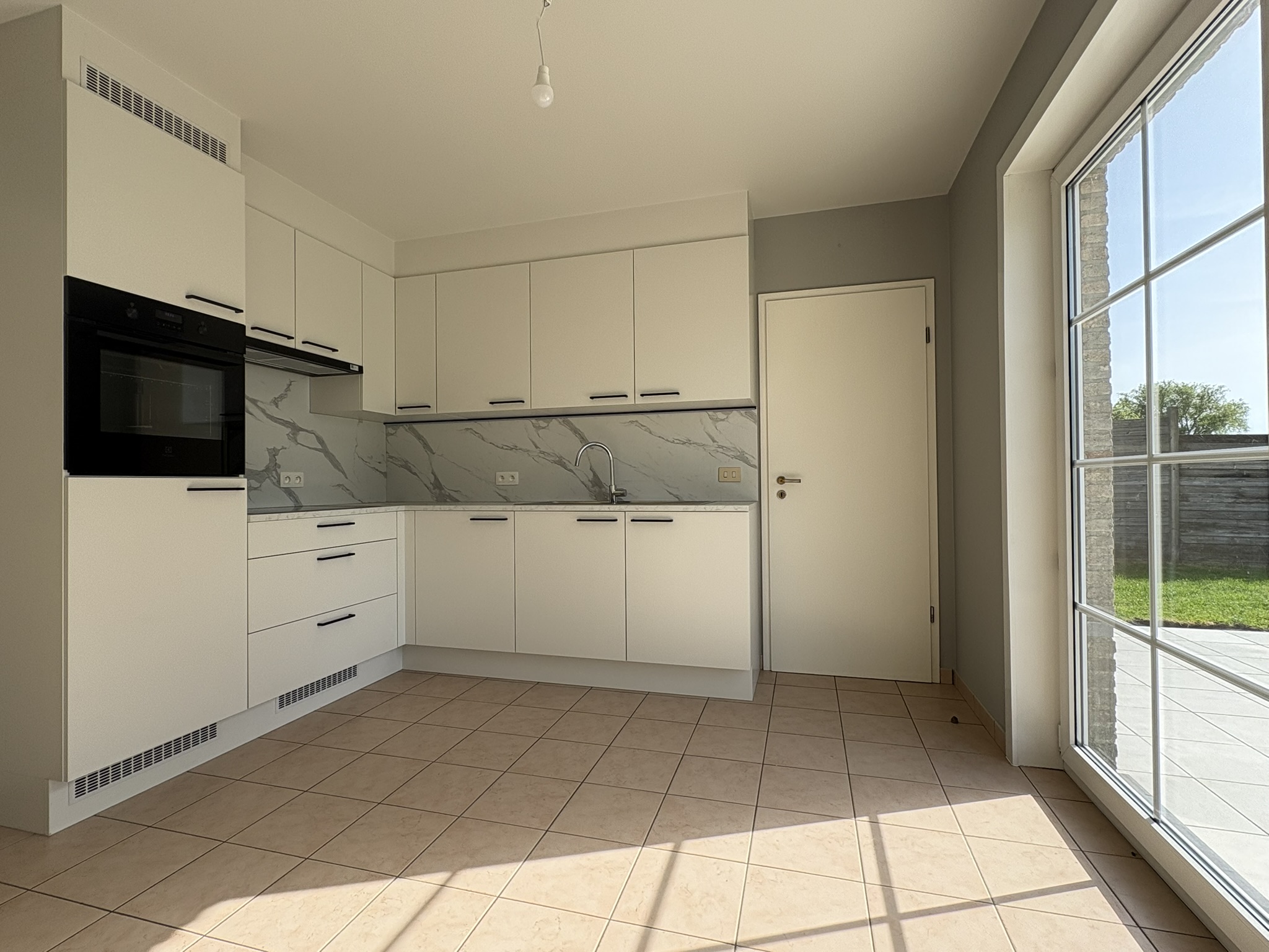 Maison à louer à Aalter avec 4 chambres - photo 3