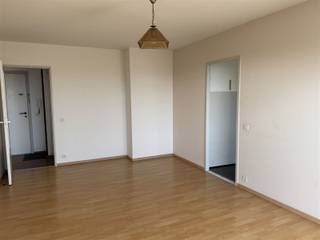 Gezellig instapklaar appartement met prachtig zicht voorzien van één slaapkamer, vlakbij het centrum van Mechelen.Op de zevende verdieping van...