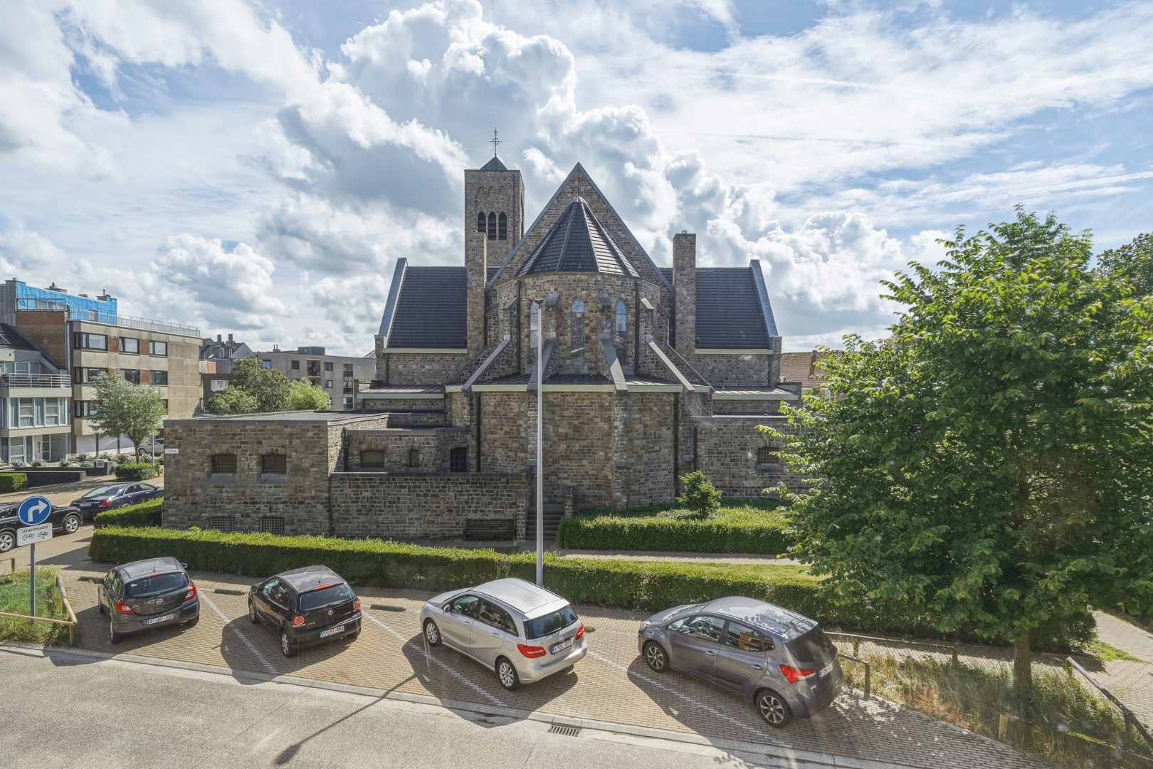 Ruime woning met garage en veel mogelijkheden te Mariakerke (Oostende) - foto 4