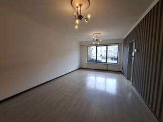 Ter Heydelaan 231 – verzorgd en comfortabel gelijkvloers appartement met tuin en autostaanplaats, op een goede ligging. Het appartement biedt...