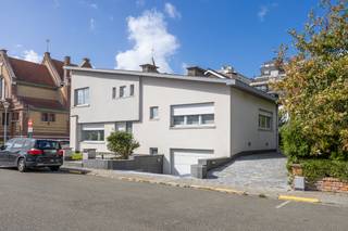 Te huur: Ruime Villa aan Zee in Middelkerke – JaarverhuurBent u op zoek naar een stijlvolle en comfortabele woonplek aan de Belgische kust?Deze...