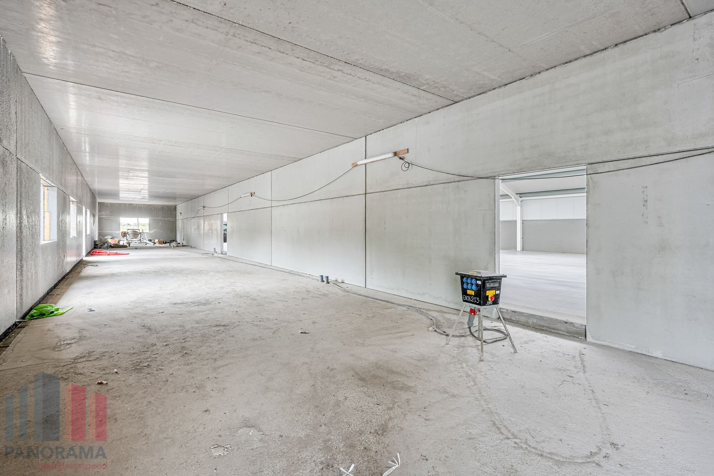 Hoogwaardig nieuwbouwmagazijn met verhard buitenterrein op vlot bereikbare locatie - foto 4