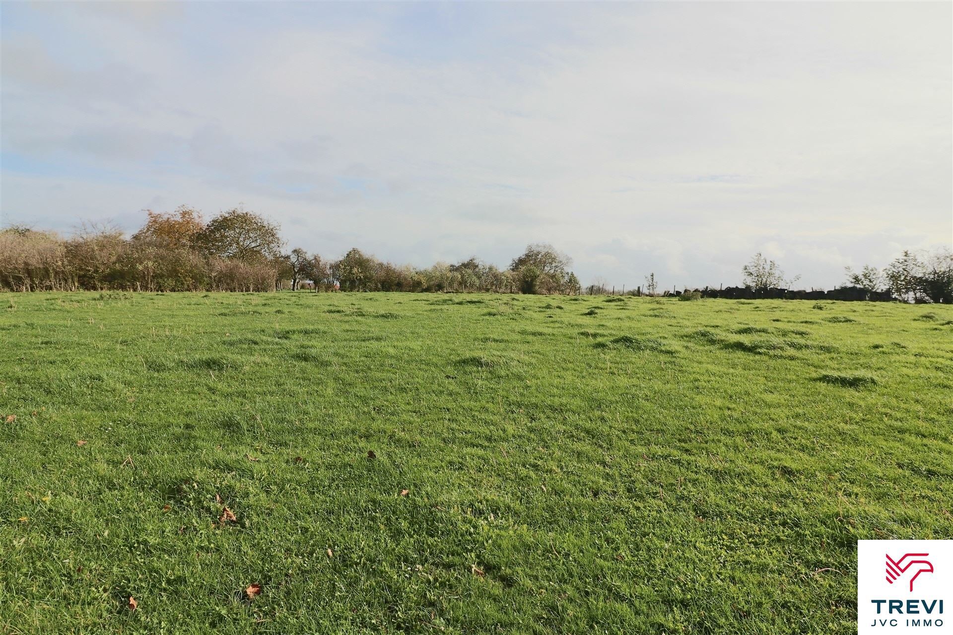 Beau terrain à batir avec vue dégagée - photo 4