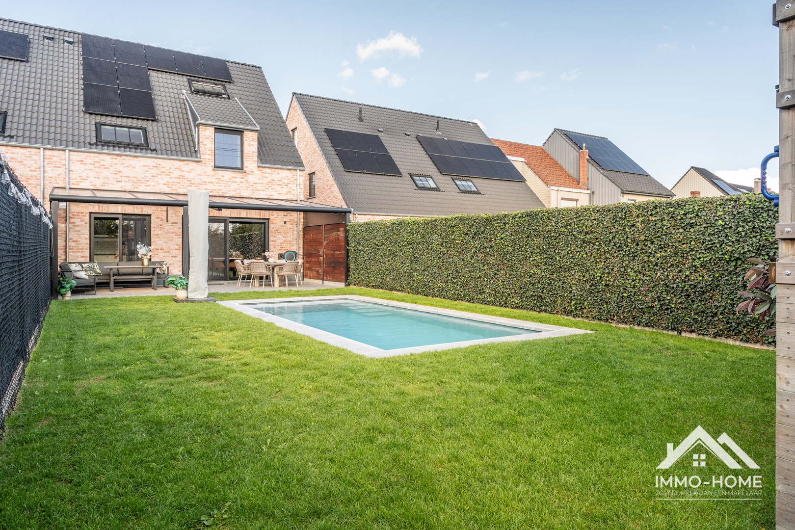 Prachtige instapklare woning met zwembad! - foto 2