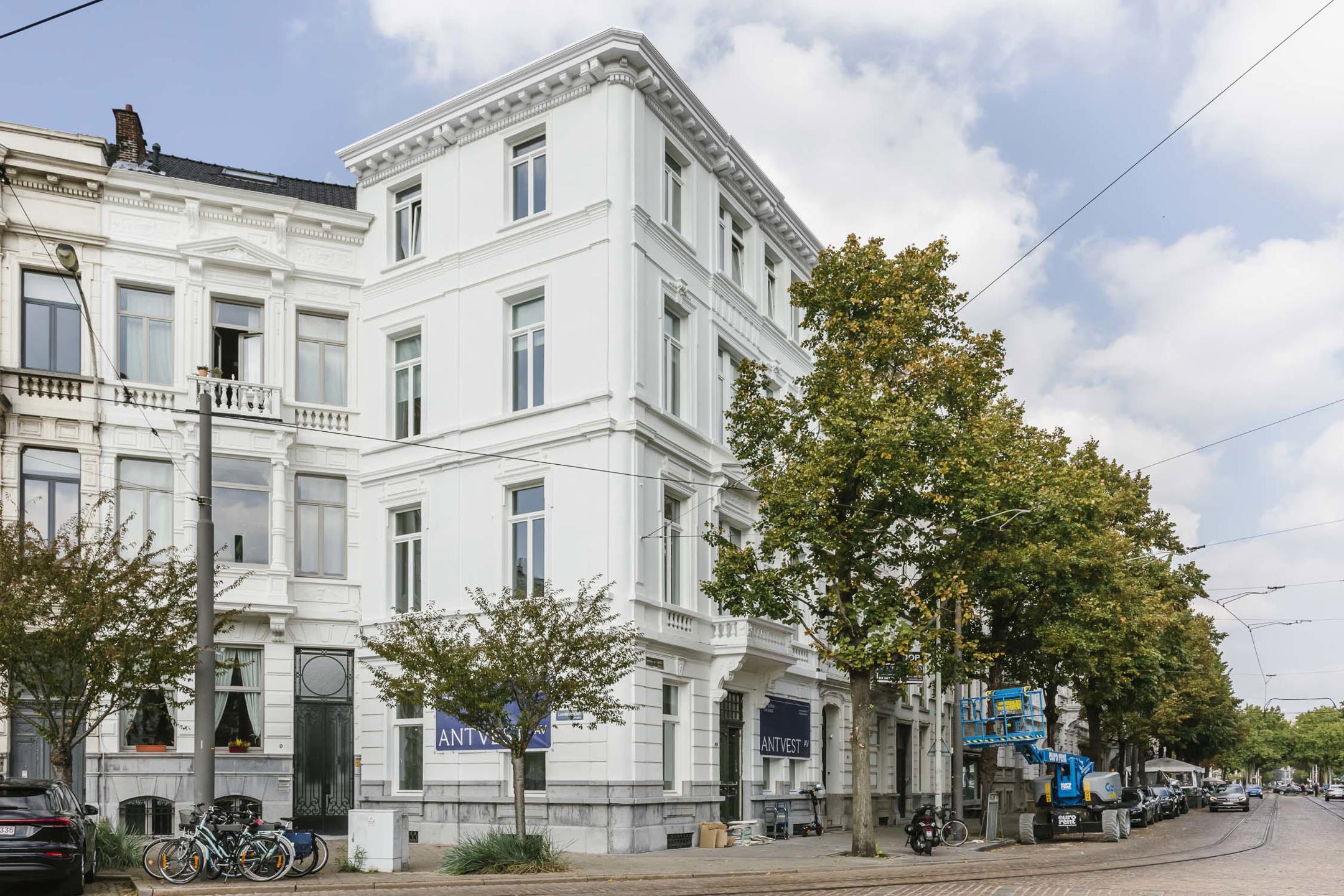 Stijlvol appartement op een absolute toplocatie! - foto 3
