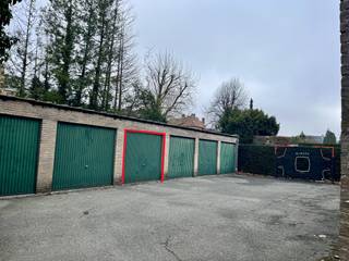 Garage for rent in Bruges