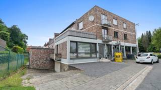 Welkom op de Putmosstraat 2/1 te Genk.Bent u op zoek naar een ruim appartement met een riant terras van 37,50m²?Bent u opzoek naar een gerenoveerd...