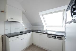 Deze studio te Zulte is instapklaar en lichtrijk.De studio heeft een keuken met de toestellen, leefruimte/slaapruimte en badkamer ( wordt nog...