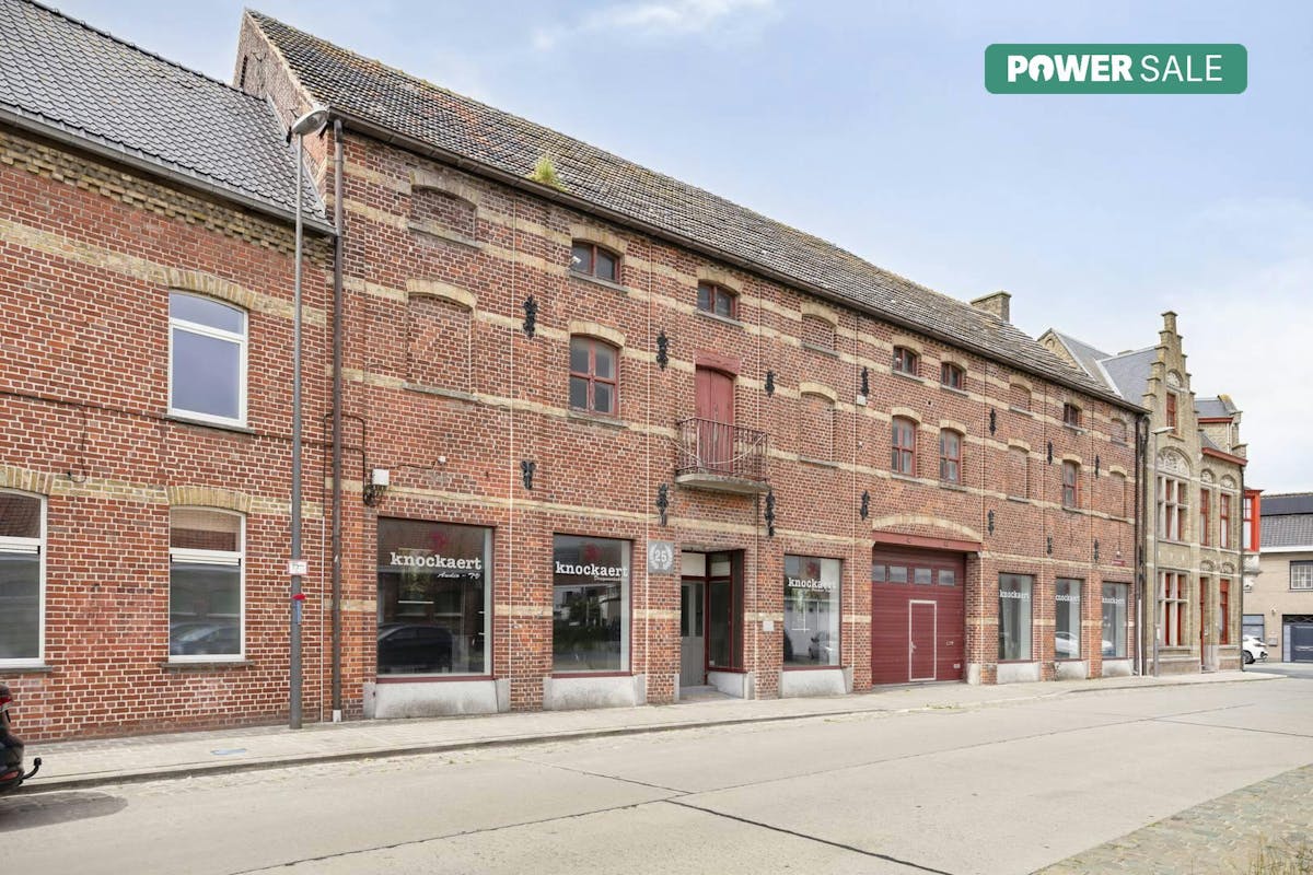 Immeuble spacieux à vendre à Vlamertinge - photo 1
