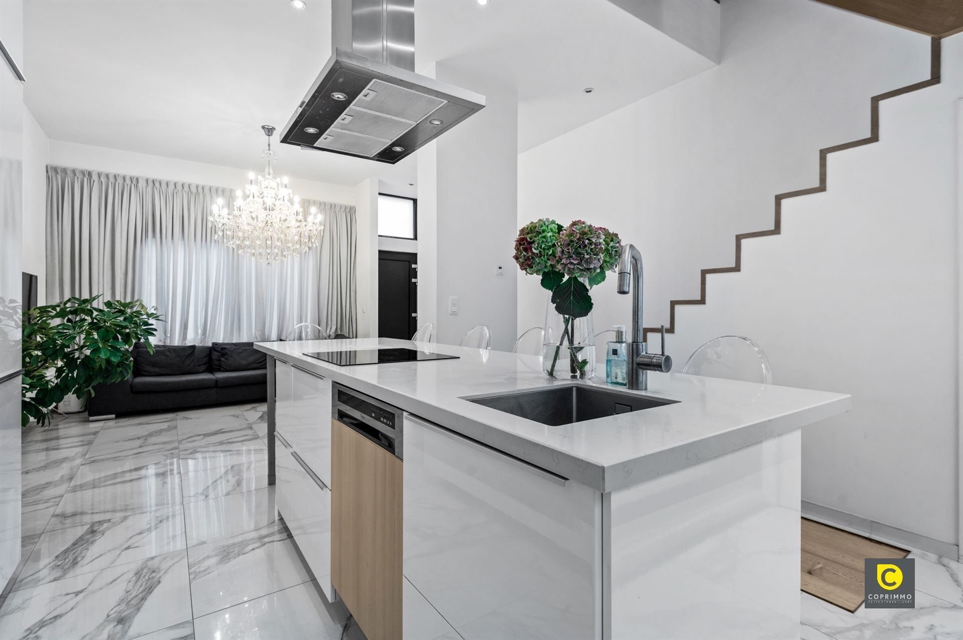 Hedendaagse woning met 2 à 3 slpks en stadstuin! - foto 3