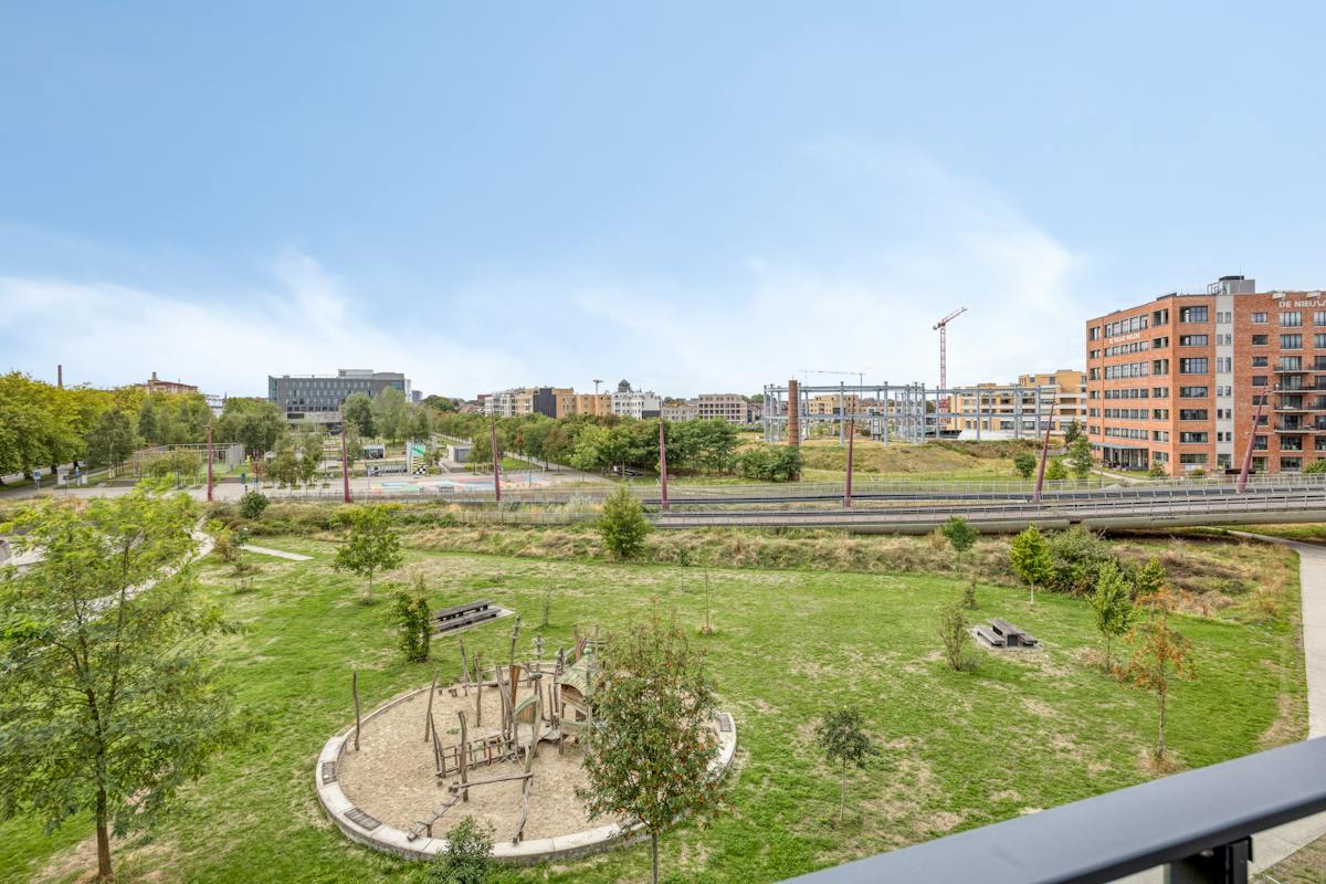 Lichtrijk appartement met terras te koop in Gent - foto 5