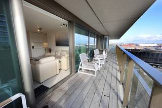 Dit prachtig nieuwbouwappartement is gelegen in de standing volle residentie genaamd ‘Sky Tower One’.De appartementen in dit gebouw hebben een...