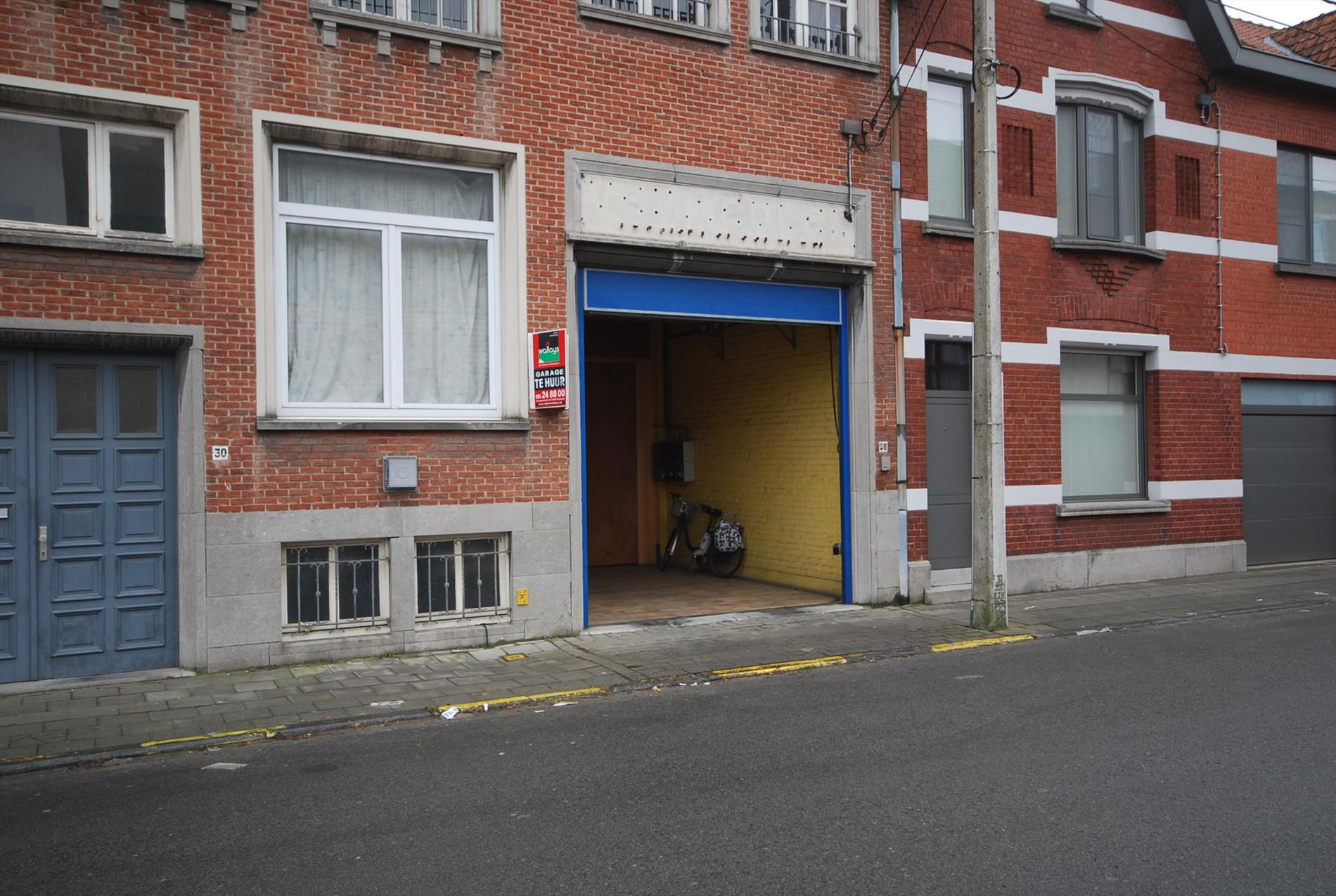 Garage à louer à Roulers - photo 1